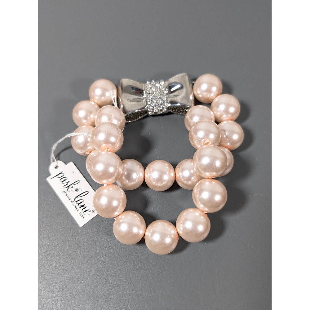Park Lane Faux Pearl Bow Bracelet Pink Glass Coquette Stretch 6.5 Inch